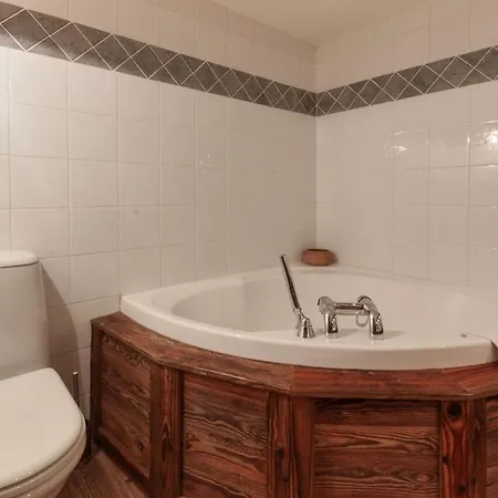Clos Des Vorgeats - Duplex Beside Golf Course - Patio - Utmb בקתה שאמוני